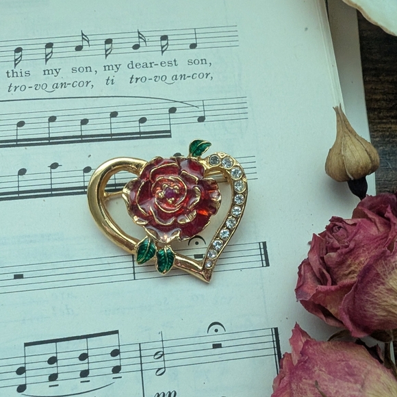 Elegant Gold and Red Rose Brooch - Picture 1 of 7